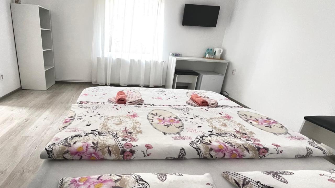 Apartament Linistit / Cozy Apartment Campulung Moldovenesc Bagian luar foto